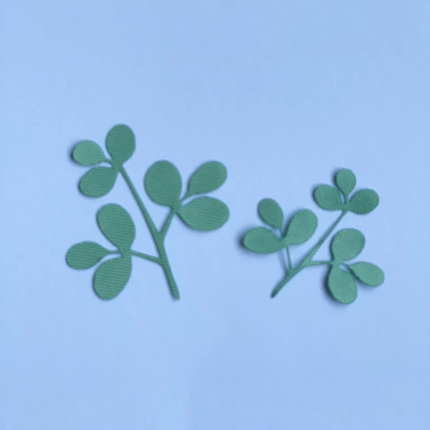 Recorte de raminho com 9 folhas - 2,5 cm e 3cm