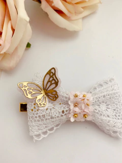 Borboleta dourada na internet