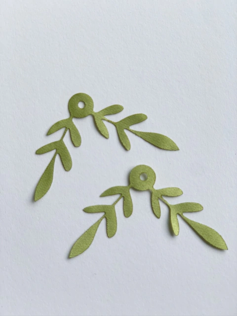 Folhagem em cetim dupla