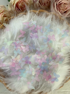 Aplique borboleta Tie Dye na internet