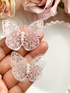 Aplique de borboleta em Cetim vazada + Organza - comprar online
