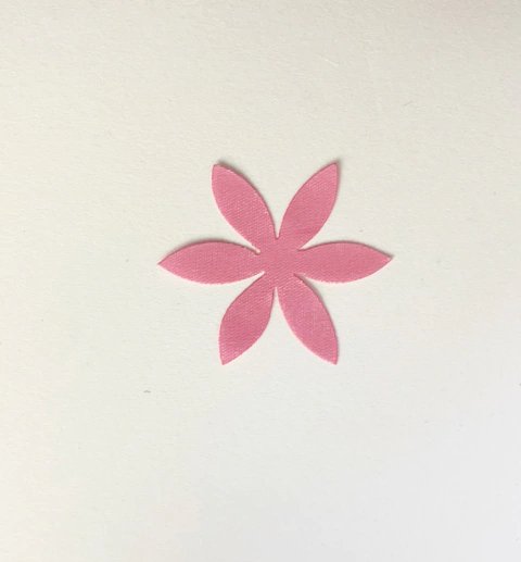 Aplique de flores em Cetim - Modelo 9