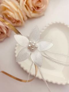 Aplique de flores em Cetim e organza - Drimia