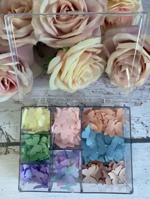 Kit com 400 apliques de borboletas - 2 cm