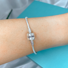 Pulseira para berloques fecho cravejado - comprar online