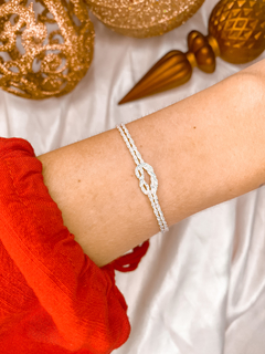 Pulseira de nó torcido