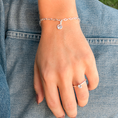 Pulseira com zircônia