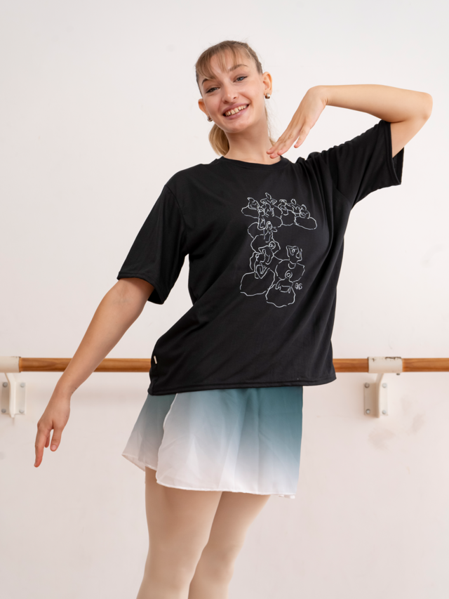 Remera Bailarinas Black thumbnail 2