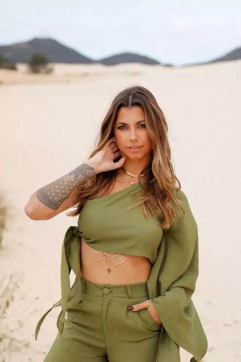 Blusa Ayla viscose verde