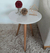 Mesa De Canto Lateral Pé Palito Off White com Vidro 50 cm Diâmetro 60 cm Altura Casa Uai na internet