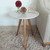 Mesa De Canto Lateral Pé Palito Off White com Vidro 50 cm Diâmetro 60 cm Altura Casa Uai - Casa Uai Móveis