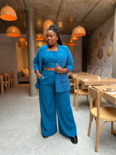 BLAZER VENEZA LINHO AZUL ÍNDIGO - SUNNY SOUL