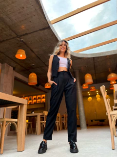 Imagem do CALÇA AURORA LINHO PRETA