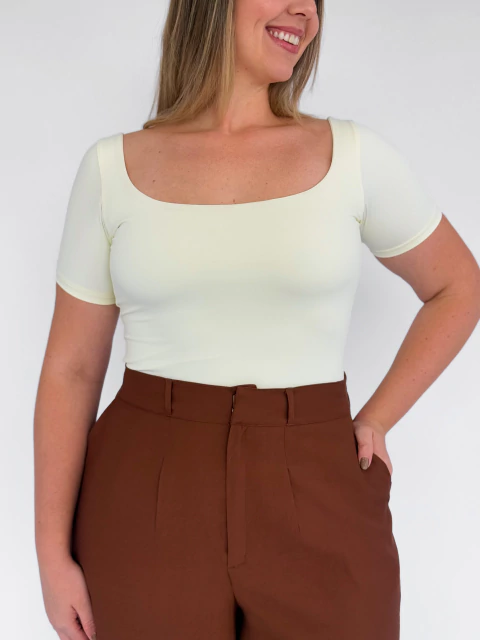 BLUSA MANGA CURTA LOLA OFF - comprar online