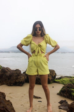 CROPPED HERA LIMA na internet
