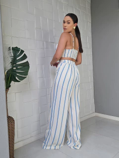 Conjunto Thaís na internet