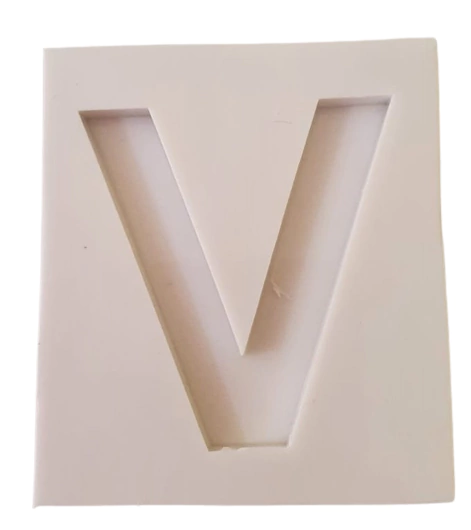 Letra V - 6cm cod 2512