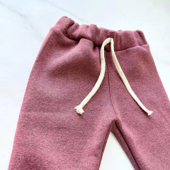 PANTALON FRISADO CON PUÑO en internet