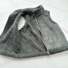 CHALECO CORDERITO GRIS en internet