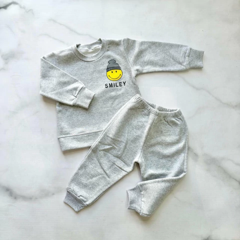 CONJUNTO FRISADO SMILEY