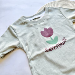 REMERA SWEET FLOWER - comprar online