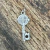 Dije Mini Llave San Benito en Plata 925 - Amarrarte