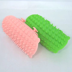 Imagem do Escova de Canto em Silicone para Gatos - Conforto e Diversão para Seu Pet