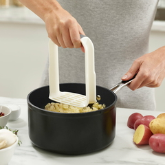 Amassador Espremedor de Batata Legumes Feijão ergonômico - comprar online