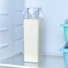 Garrafa Transparente Formato Caixa de Leite - 1 Litro na internet