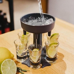 Kit Shot Dispenser Sirva 6 copos de shot de uma vez - La Criativa | Loja De Presentes Criativos, Utilidades Domésticas, Produtos Para Casa