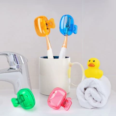 Kit com 4 Capas Protetoras para Escova de Dentes - Tipo Presilha Piranha na internet