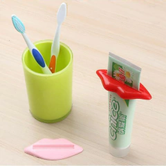 Kit 2 Espremedores de tubos de Pasta de Dentes Boca Beijo na internet