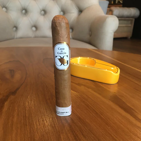 CASA DE GARCIA - ROBUSTO CONNECTICUT
