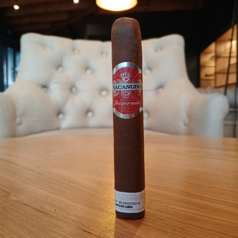 MACANUDO INSPIRADO RED - ROBUSTO BOX PRESSED