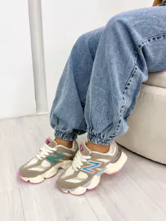 New Balance na internet