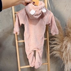 Macacão fleece com capuz e orelinhas- Rose