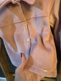 JAQUETA EM FLEECE VELUDO COTELE ROSA CLARO - KUKIE na internet