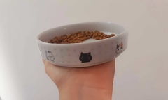 Comedouro individual suspenso - Arranhadores  e Playgrounds para gatos | Casinhas e Cia Atelier