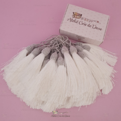 Tassel Pingente 9cm com Tulipa - Branco