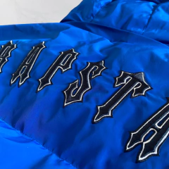 Jaqueta Trapstar Irongate Detachable Hood Azul Royal - Hang Store
