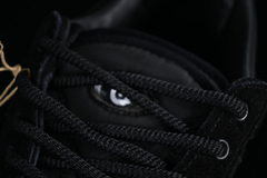 Adidas Campus x Bad Bunny "Black" na internet