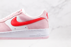 Air Force 1 "Valentine's Day" - Hang Store
