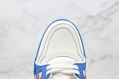 Sneaker LV Trainer - comprar online