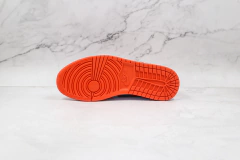 Air Jordan 1 Low OG "Starfish" na internet