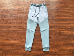 Conjunto Nike Tech Fleece Azul Bebê