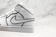 Air Jordan 1 Mid ''Iridescent Reflectve White” - Hang Store