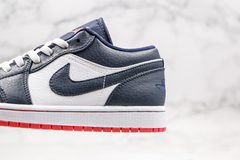 Air Jordan 1 Low "Obsidian Ember Glow" na internet