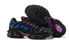 Air Max Plus 1 na internet