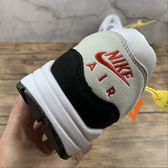 Air Max 1 na internet