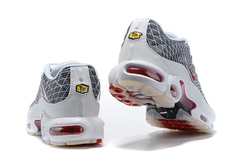 Air Max Plus 1 OG ''Neutral Grey'' na internet